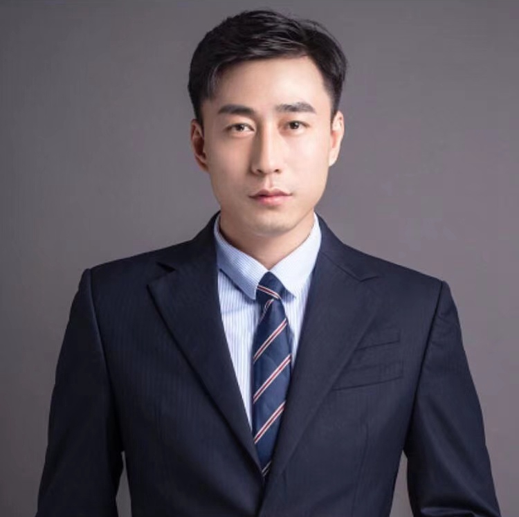 刘欣怡 灯光与摄影艺术负责人